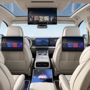 Automotive deserializer display‑control screen